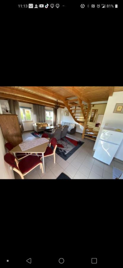 Zagroda z Antonówką Szypliszki Exterior foto