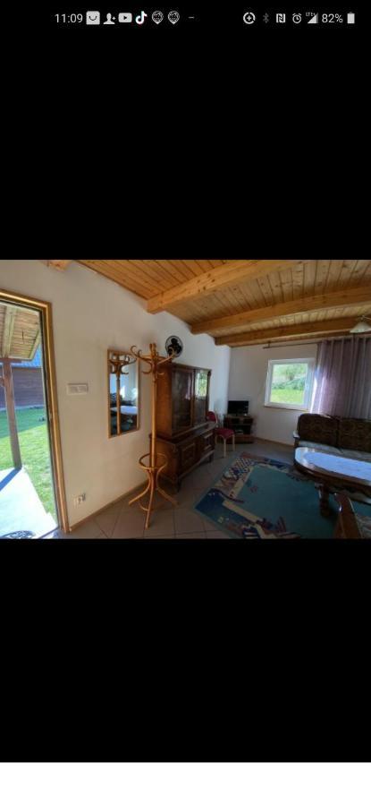 Zagroda z Antonówką Szypliszki Exterior foto